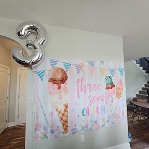 3 scoops of fun banners